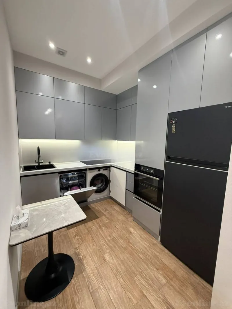Satılır 3 otaqlı Mənzil Yeni tikili 85 m² Həzi Aslanov m. - şəkil 9