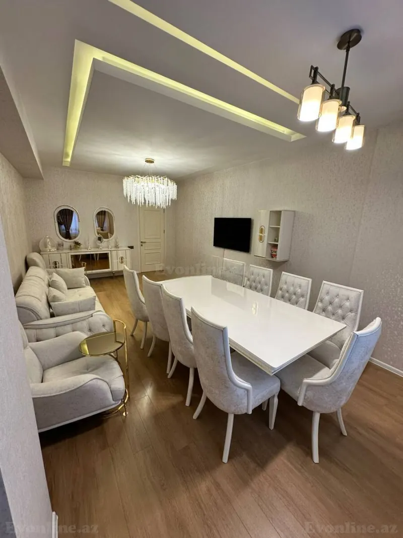 Satılır 4 otaqlı Mənzil Yeni tikili 145 m² İnşaatçılar m. - şəkil 3
