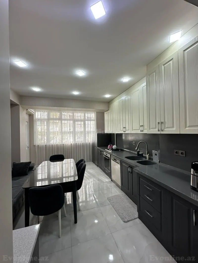 Satılır 4 otaqlı Mənzil Yeni tikili 145 m² İnşaatçılar m. - şəkil 7