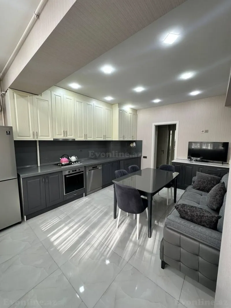 Satılır 4 otaqlı Mənzil Yeni tikili 145 m² İnşaatçılar m. - şəkil 8