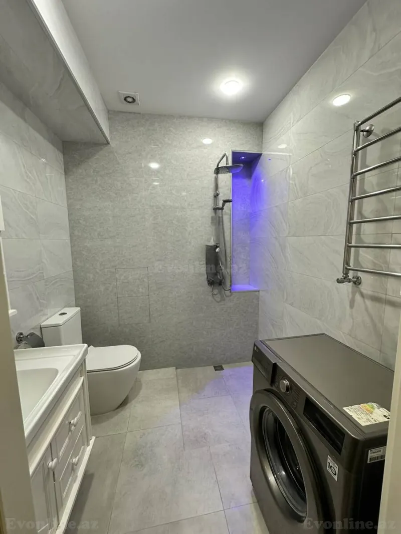 Satılır 4 otaqlı Mənzil Yeni tikili 145 m² İnşaatçılar m. - şəkil 17
