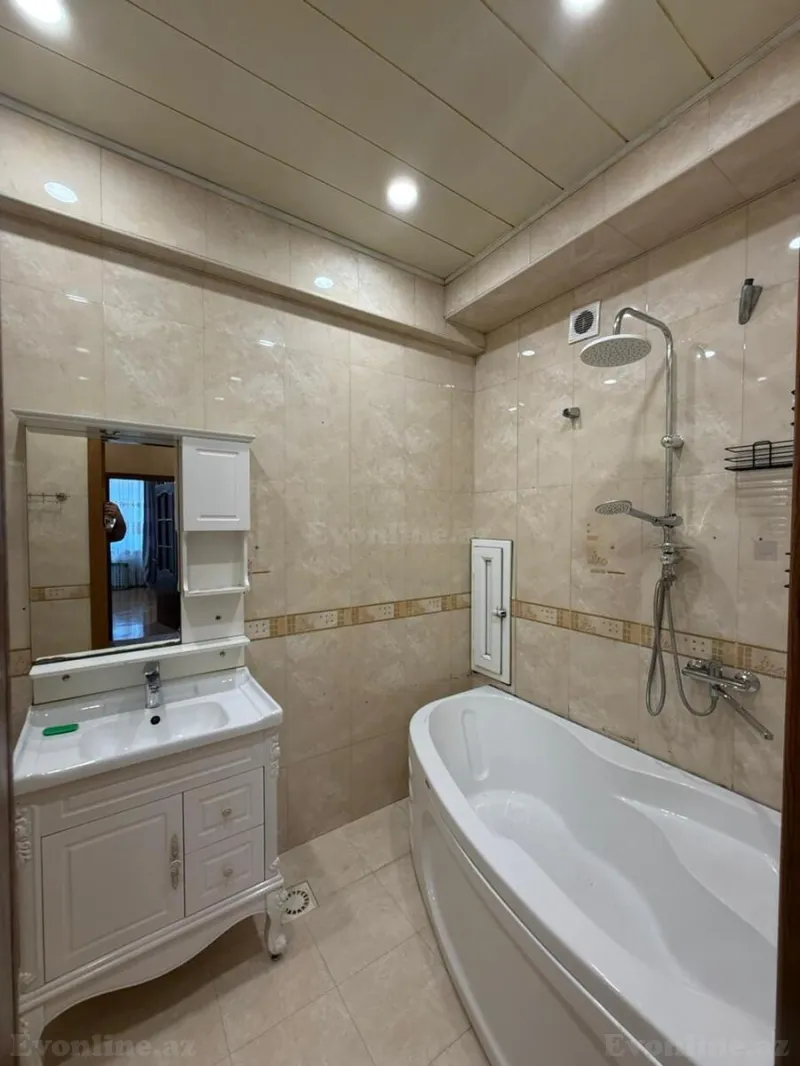 Satılır 4 otaqlı Mənzil Yeni tikili 145 m² İnşaatçılar m. - şəkil 18