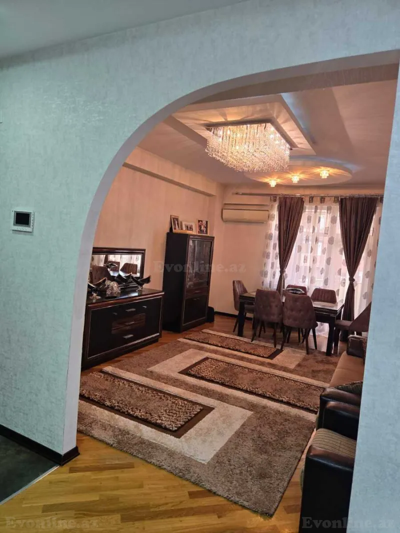3 otaqlı Mənzil 117 m² Yeni Yasamal Satılır