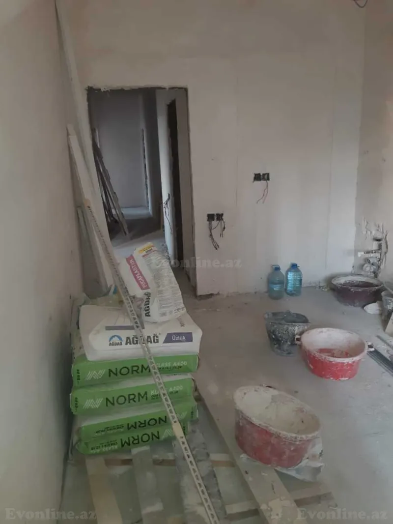 Satılır 4 otaqlı Mənzil Yeni tikili 157 m² Xətai r. - şəkil 13