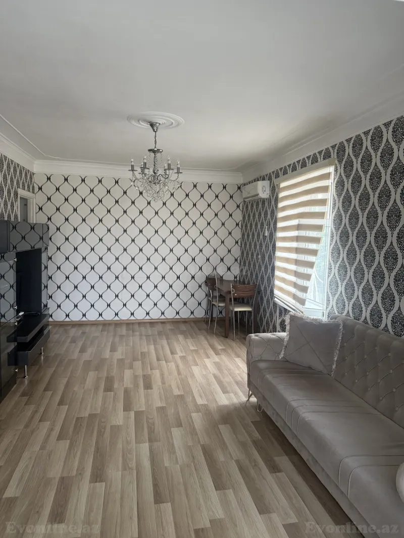 Satılır 2 otaqlı Mənzil Köhnə tikili 35 m² Xırdalan