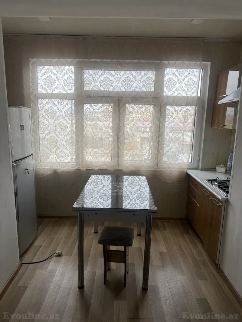 Satılır 2 otaqlı Mənzil Köhnə tikili 35 m² Xırdalan - şəkil 3