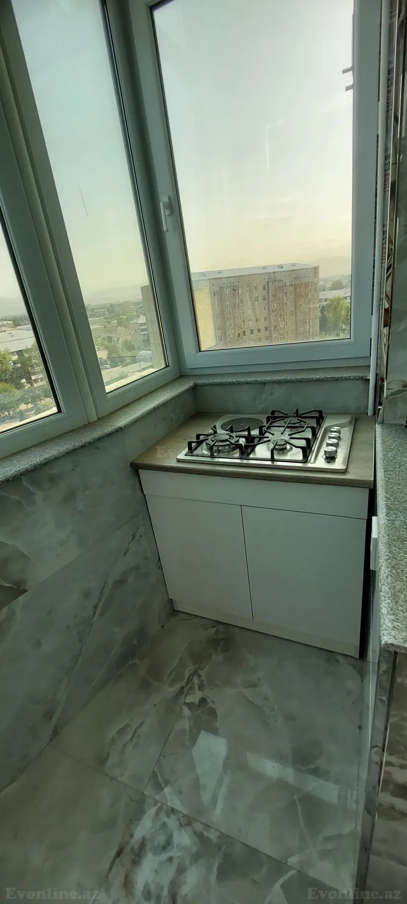 Kirayə verilir 3 otaqlı Mənzil Yeni tikili 100 m² Gəncə - şəkil 6