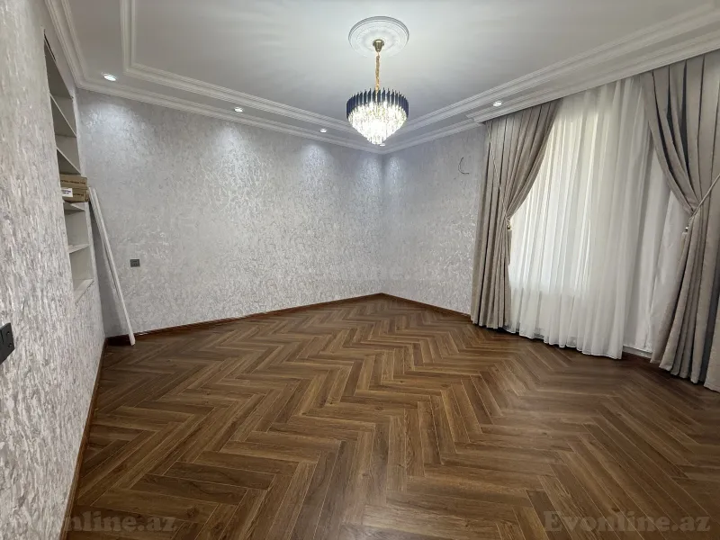Satılır 2 otaqlı Mənzil Köhnə tikili 45 m² Səbail r. - şəkil 2