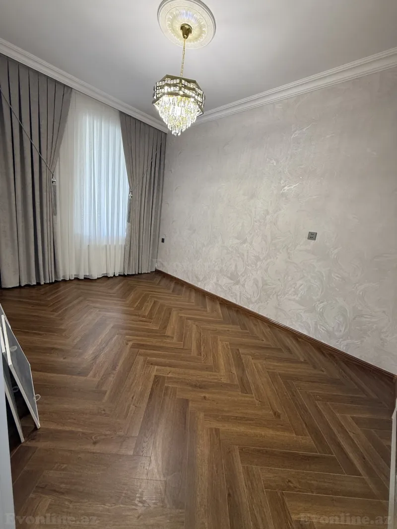 Satılır 2 otaqlı Mənzil Köhnə tikili 45 m² Səbail r. - şəkil 3