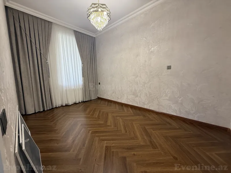 Satılır 2 otaqlı Mənzil Köhnə tikili 45 m² Səbail r. - şəkil 4