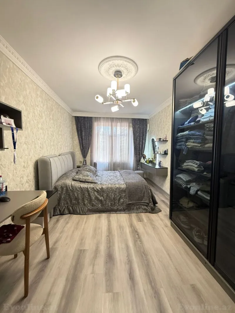 Satılır 2 otaqlı Mənzil Köhnə tikili 65 m² Yeni Yasamal - şəkil 5