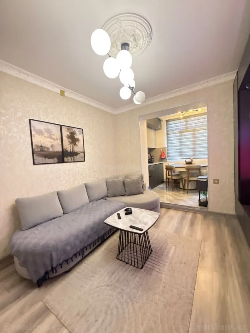 Satılır 2 otaqlı Mənzil Köhnə tikili 65 m² Yeni Yasamal - şəkil 8