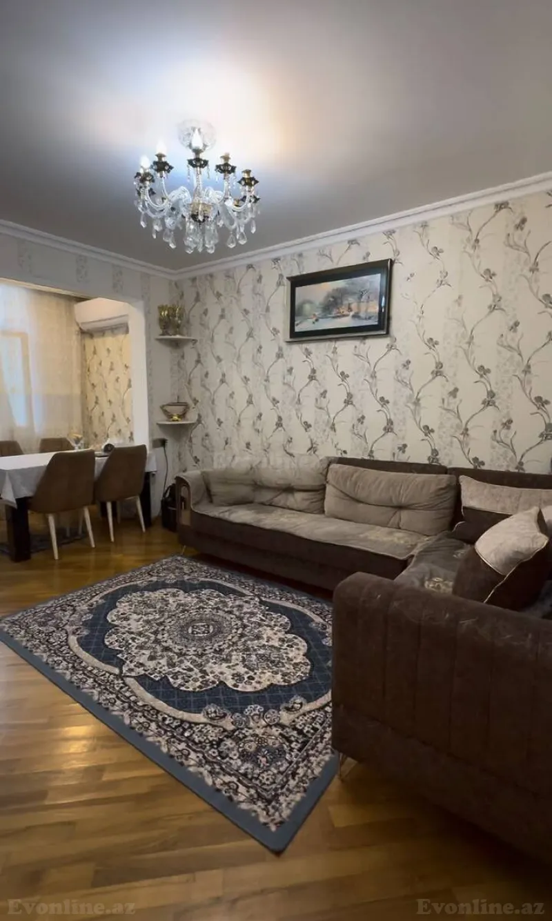 3 otaqlı Mənzil 70 m² Memar Əcəmi m. Kirayə verilir