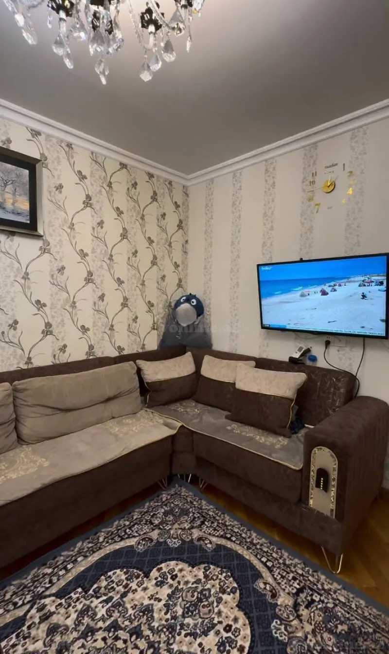 Kirayə verilir 3 otaqlı Mənzil Köhnə tikili 70 m² Memar Əcəmi m. - şəkil 2