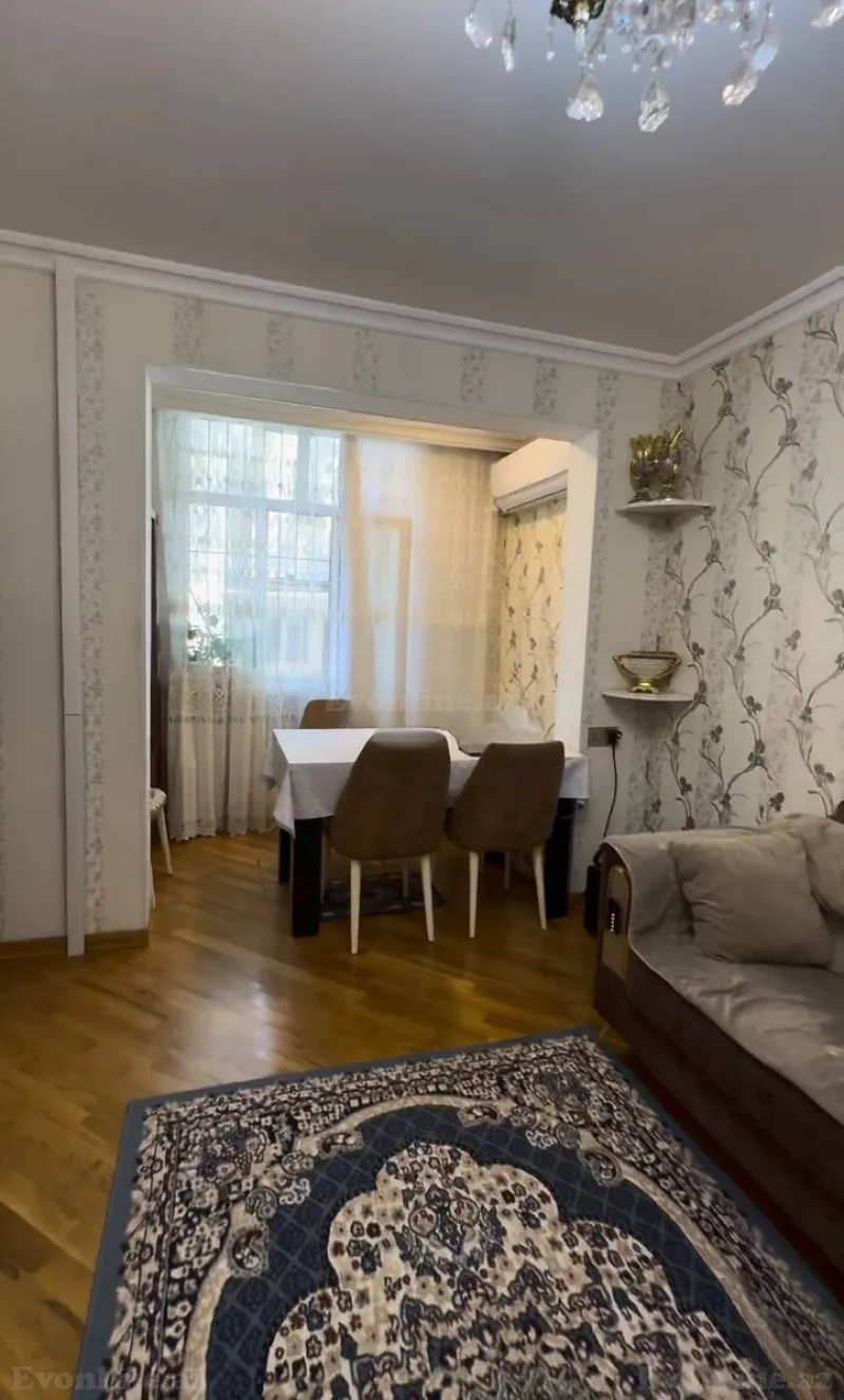Kirayə verilir 3 otaqlı Mənzil Köhnə tikili 70 m² Memar Əcəmi m. - şəkil 3