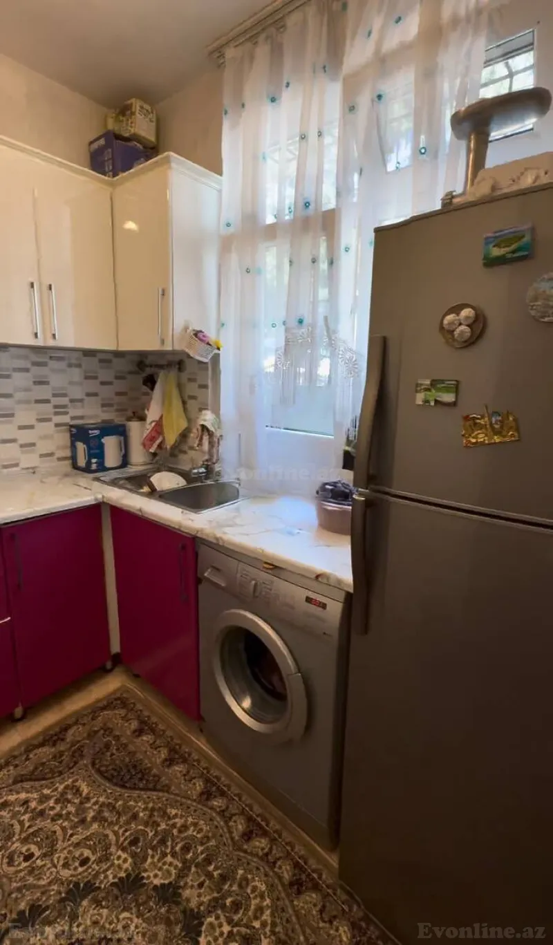 Kirayə verilir 3 otaqlı Mənzil Köhnə tikili 70 m² Memar Əcəmi m. - şəkil 8