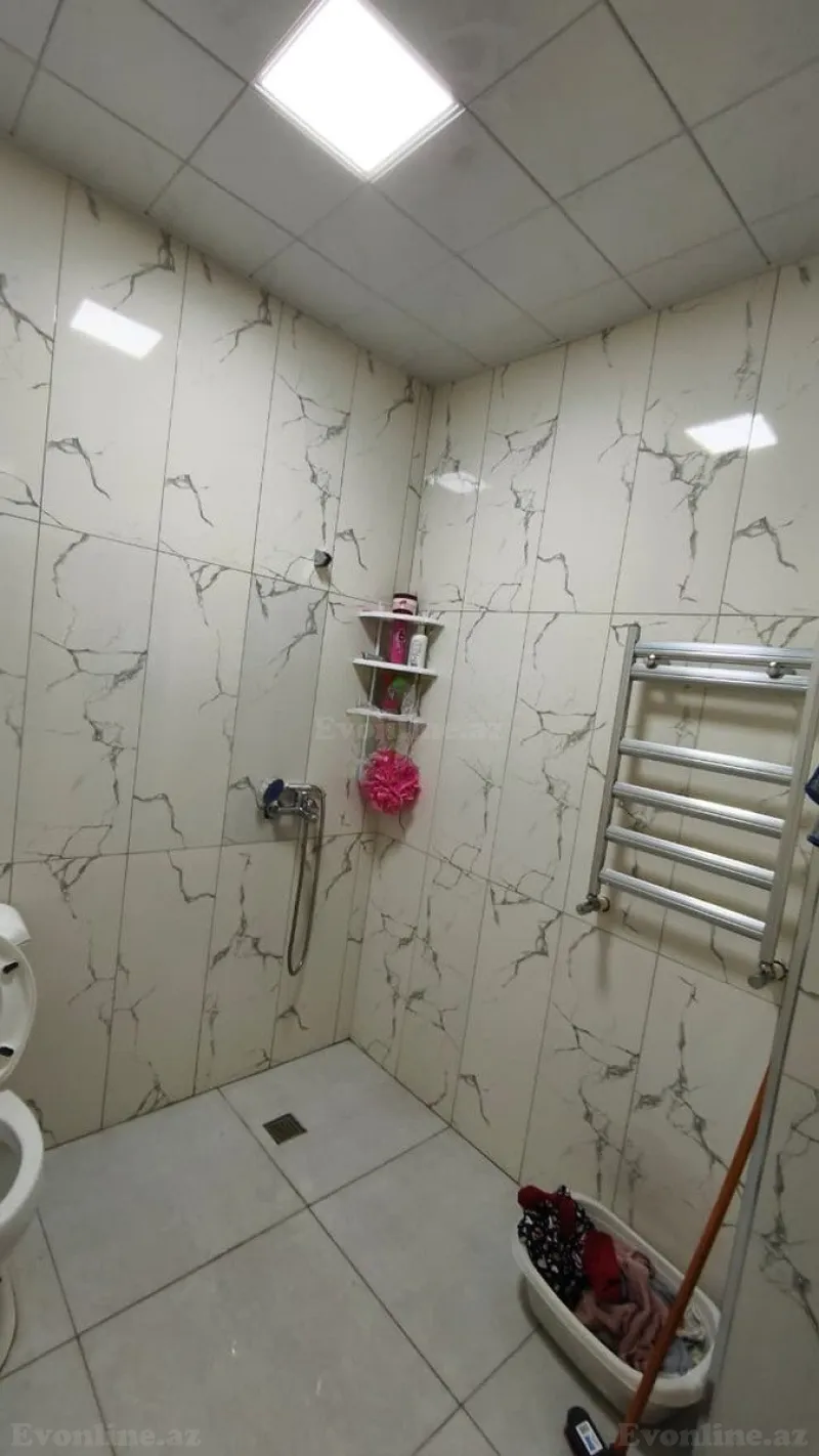 Satılır 4 otaqlı Mənzil Yeni tikili 127 m² 8 Noyabr m. - şəkil 2