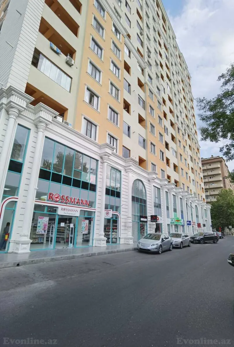 2 otaqlı Mənzil 75 m² Elmlər Akademiyası m. Kirayə verilir