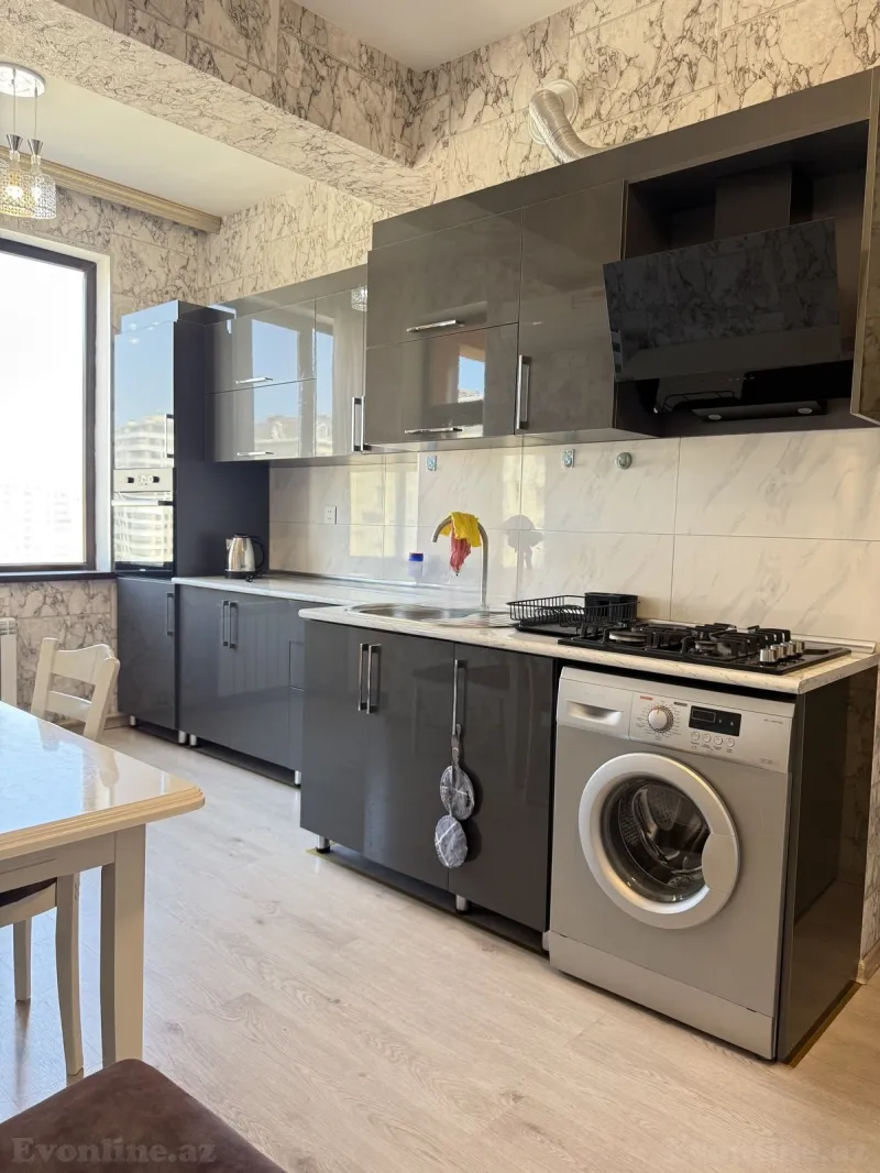 Kirayə verilir 2 otaqlı Mənzil Yeni tikili 75 m² Elmlər Akademiyası m. - şəkil 4