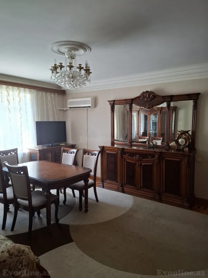 3 otaqlı Mənzil 100 m² Nərimanov r. Kirayə verilir