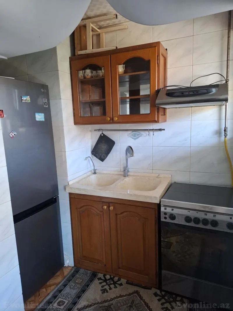Kirayə verilir 3 otaqlı Mənzil Köhnə tikili 100 m² Nərimanov r. - şəkil 4