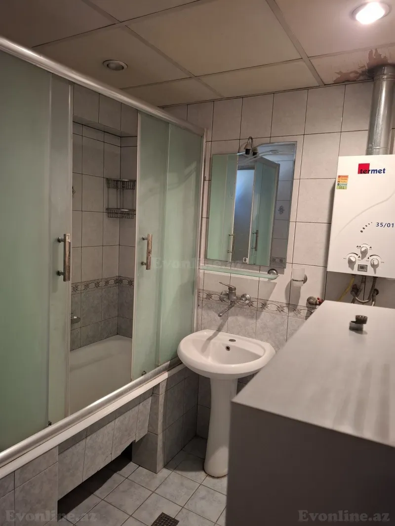 Kirayə verilir 3 otaqlı Mənzil Köhnə tikili 100 m² Nərimanov r. - şəkil 15