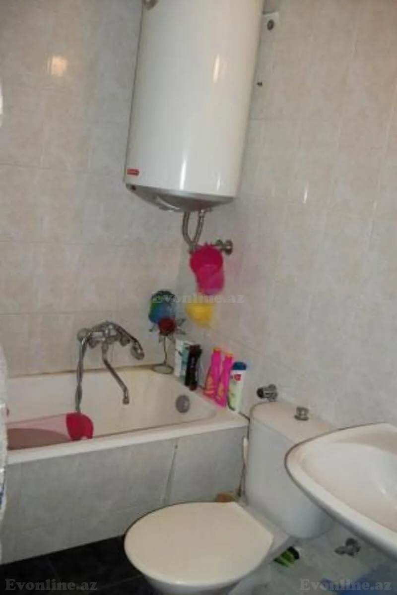 Kirayə verilir 2 otaqlı Mənzil Köhnə tikili 65 m² 28 May m. - şəkil 4