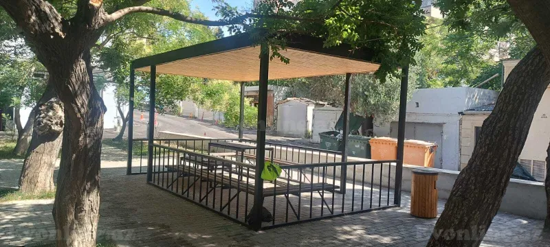 Kirayə verilir 2 otaqlı Mənzil Köhnə tikili 65 m² 28 May m. - şəkil 9
