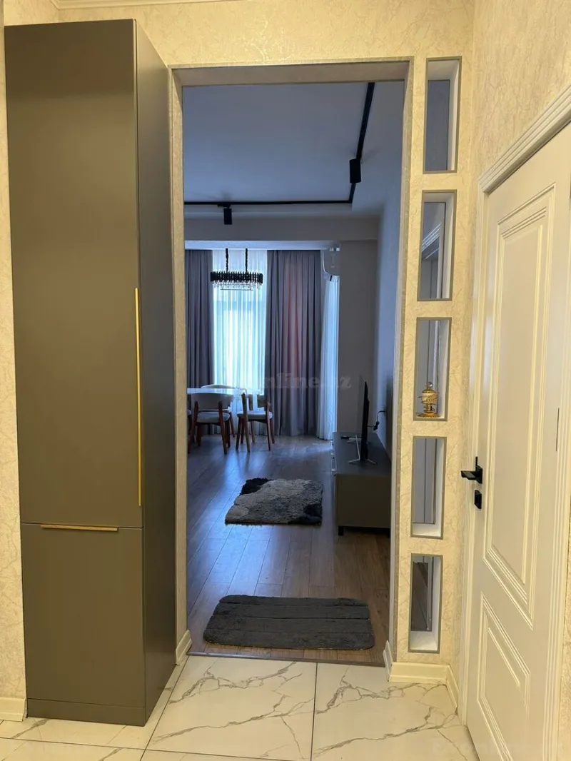Kirayə verilir 2 otaqlı Mənzil Yeni tikili 60 m² Nərimanov r. - şəkil 4