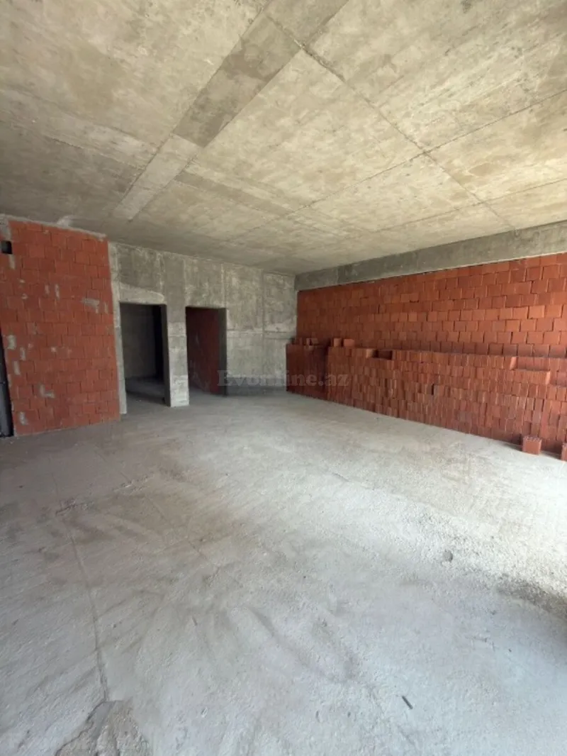 Satılır 2 otaqlı Mənzil Yeni tikili 80 m² Koroğlu m. - şəkil 2