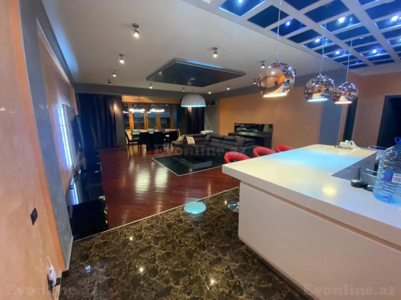Kirayə verilir 4 otaqlı Mənzil Yeni tikili 250 m² Xətai r. - şəkil 2