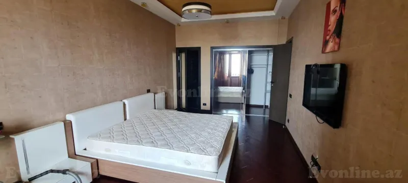 Kirayə verilir 4 otaqlı Mənzil Yeni tikili 250 m² Xətai r. - şəkil 8