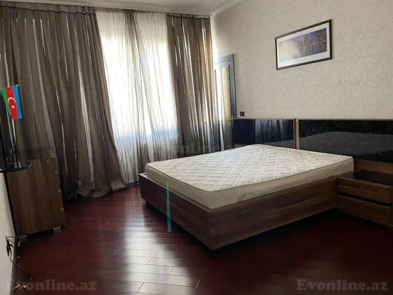 Kirayə verilir 4 otaqlı Mənzil Yeni tikili 250 m² Xətai r. - şəkil 10