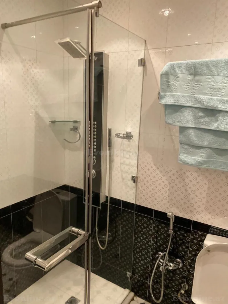 Kirayə verilir 4 otaqlı Mənzil Yeni tikili 250 m² Xətai r. - şəkil 11
