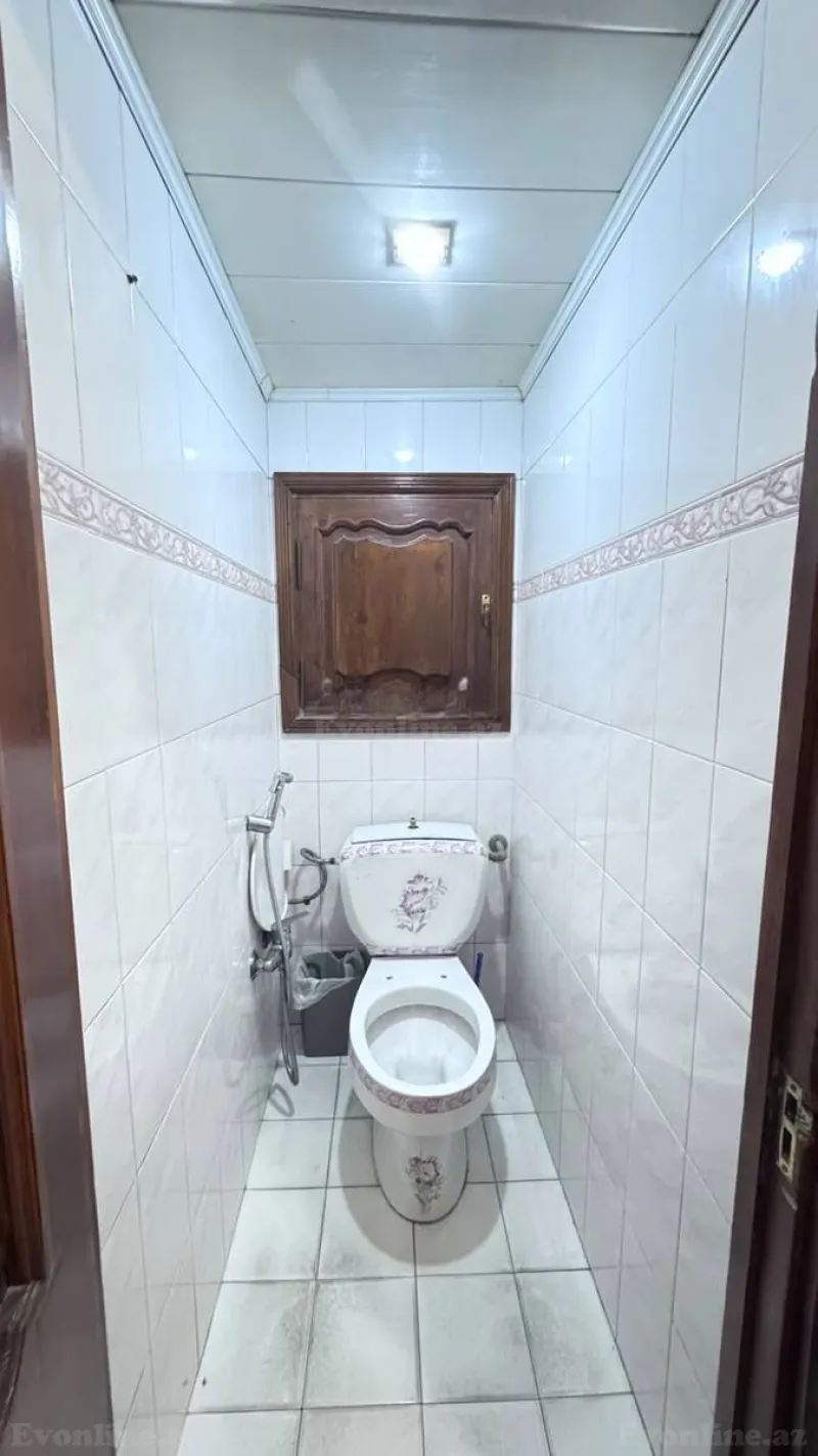Kirayə verilir 2 otaqlı Mənzil Köhnə tikili 65 m² Memar Əcəmi m. - şəkil 6
