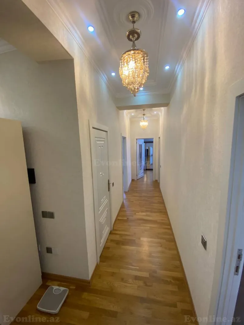 Kirayə verilir 3 otaqlı Mənzil Yeni tikili 140 m² Azadlıq prospekti m. - şəkil 15