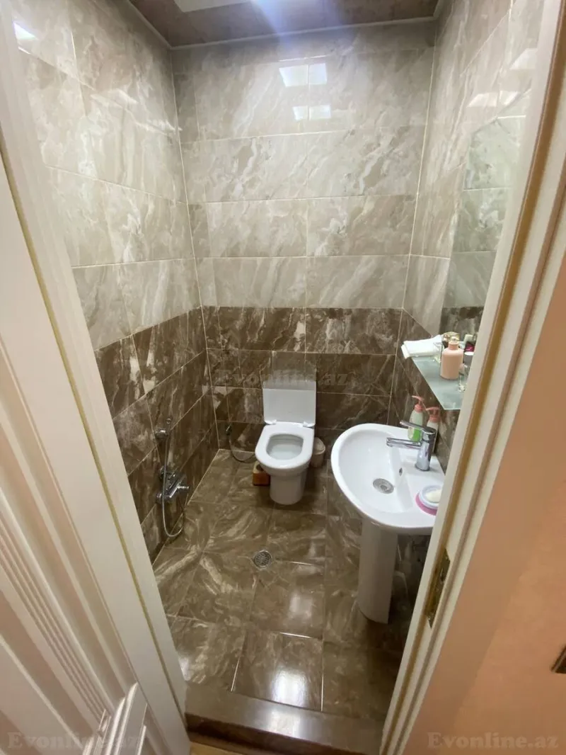 Kirayə verilir 3 otaqlı Mənzil Yeni tikili 140 m² Azadlıq prospekti m. - şəkil 17
