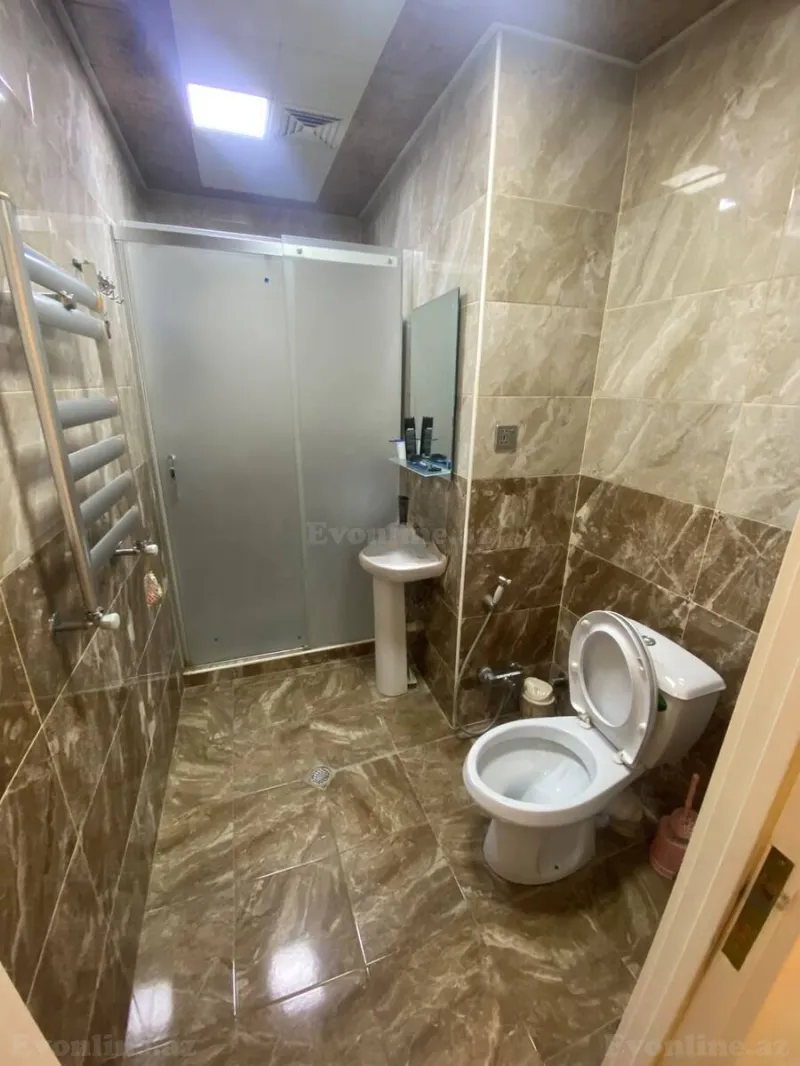 Kirayə verilir 3 otaqlı Mənzil Yeni tikili 140 m² Azadlıq prospekti m. - şəkil 18