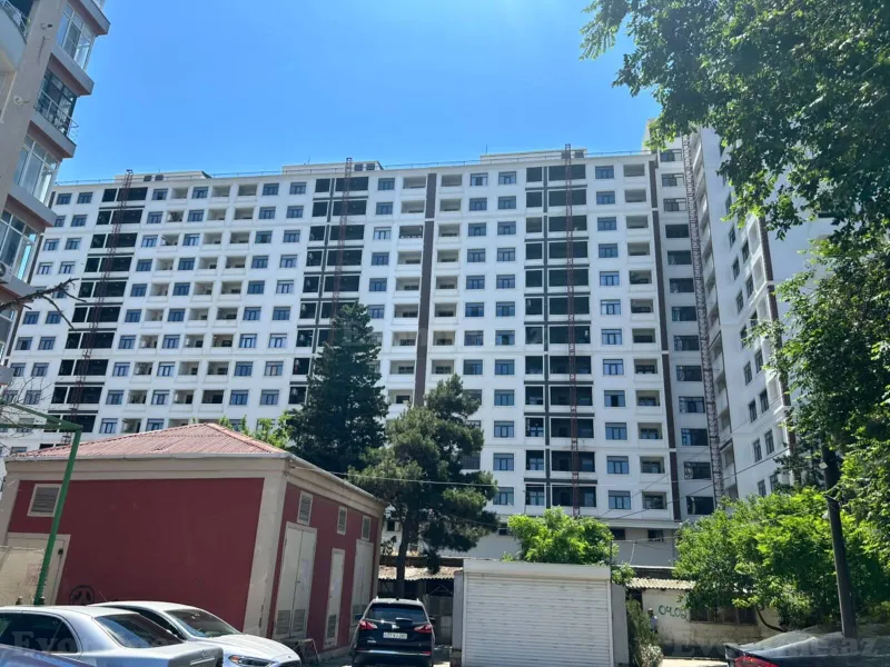 Satılır 1 otaqlı Mənzil Yeni tikili 50 m² Neftçilər m. - şəkil 3