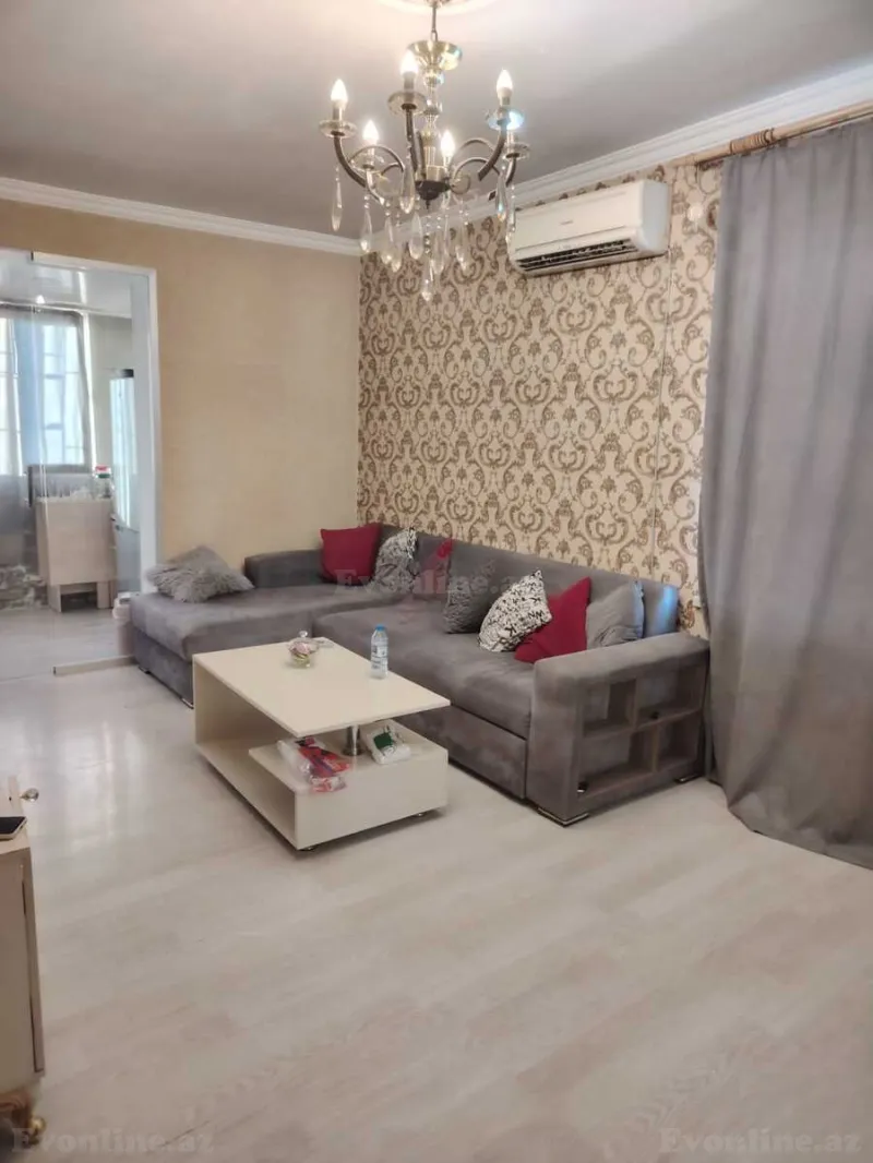 2 otaqlı Mənzil 45 m² 28 May m. Kirayə verilir