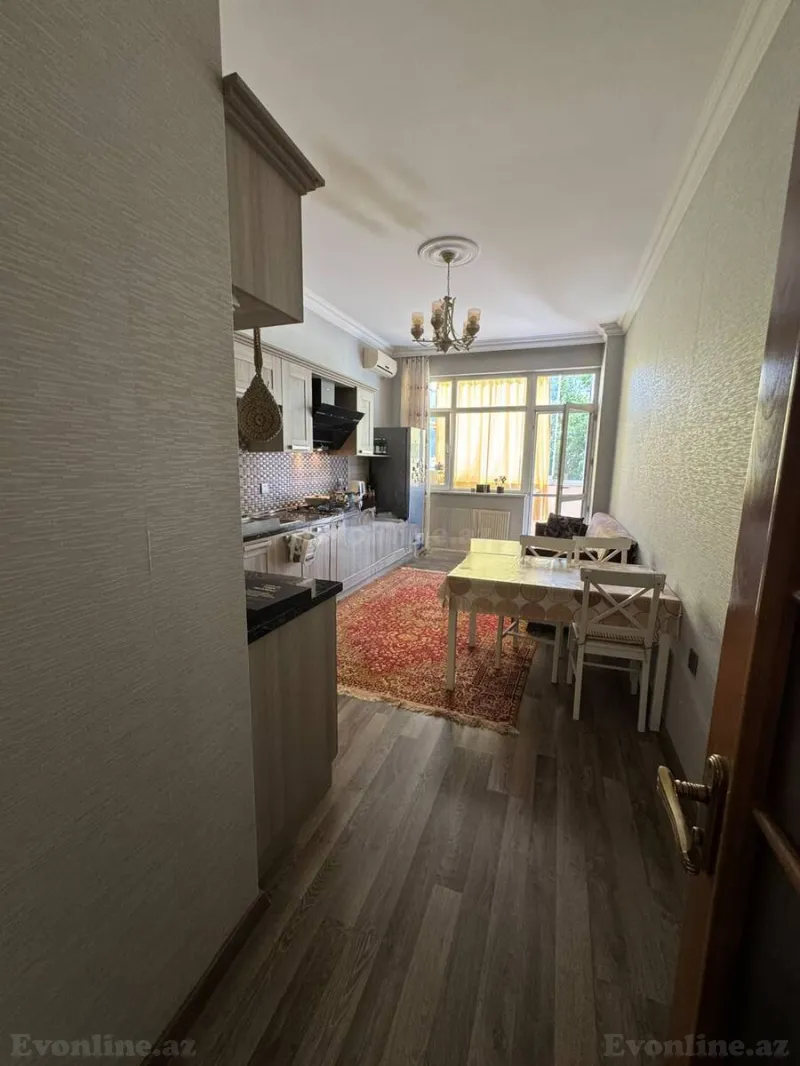 Satılır 3 otaqlı Mənzil Yeni tikili 175 m² Elmlər Akademiyası m. - şəkil 12