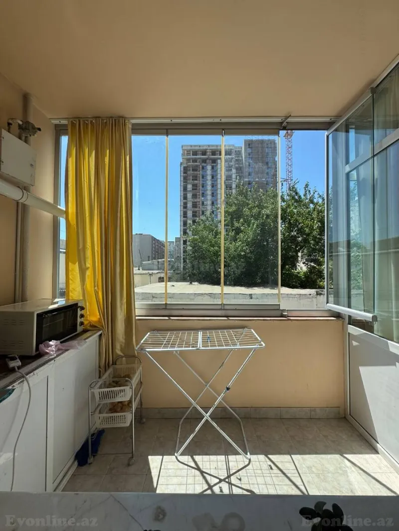 Satılır 3 otaqlı Mənzil Yeni tikili 175 m² Elmlər Akademiyası m. - şəkil 17