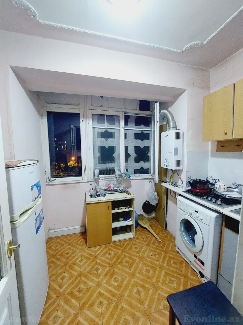 Satılır 3 otaqlı Mənzil Köhnə tikili 55 m² Qara Qarayev m. - şəkil 9