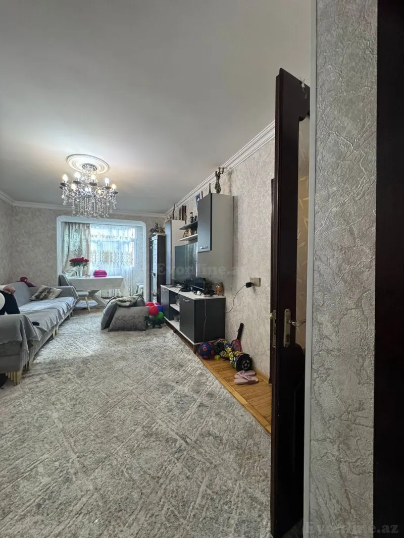Satılır 3 otaqlı Mənzil Köhnə tikili 75 m² Elmlər Akademiyası m. - şəkil 4