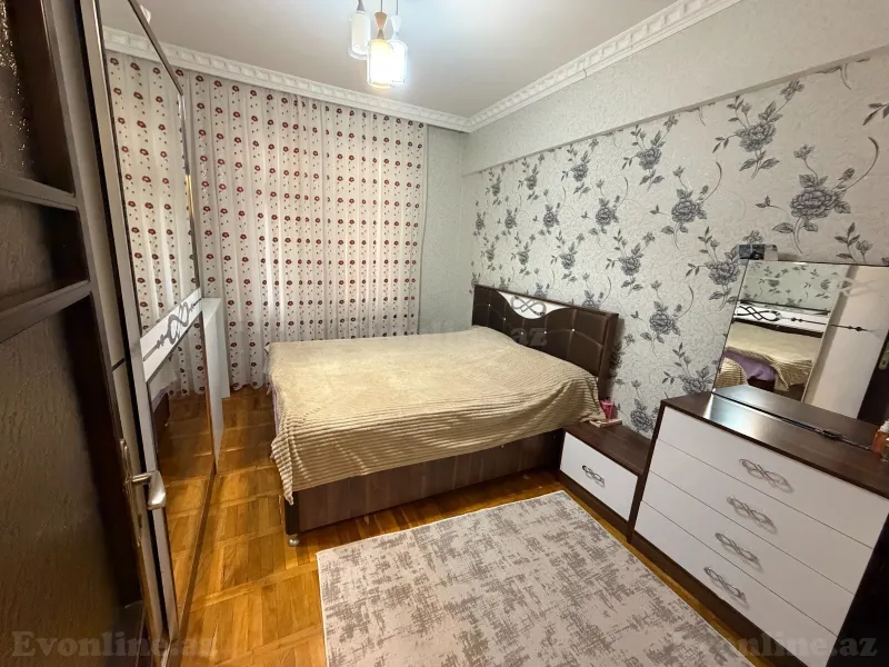 Satılır 3 otaqlı Mənzil Köhnə tikili 75 m² Elmlər Akademiyası m. - şəkil 6