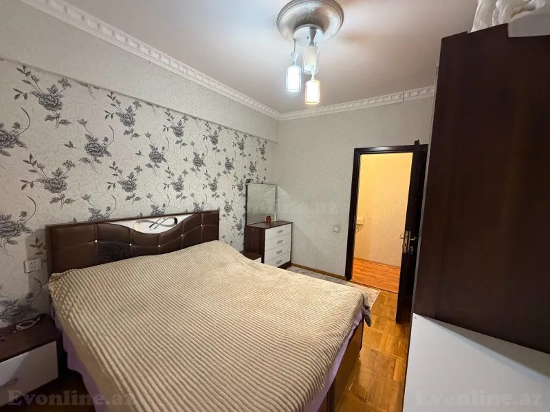 Satılır 3 otaqlı Mənzil Köhnə tikili 75 m² Elmlər Akademiyası m. - şəkil 7