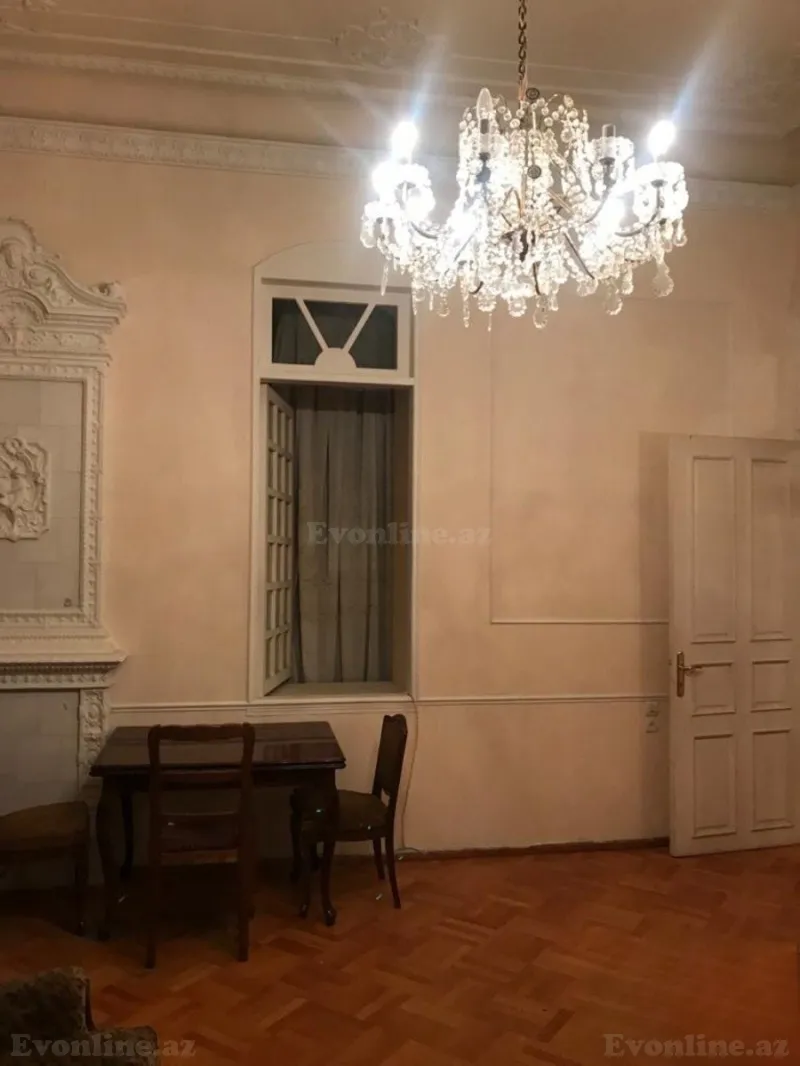 Satılır 3 otaqlı Mənzil Köhnə tikili 106 m² Sahil m. - şəkil 6