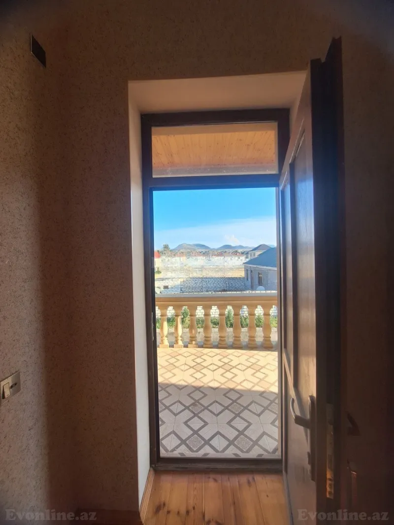 Satılır 7 otaqlı Həyət evi 200 m² Ağstafa - şəkil 5