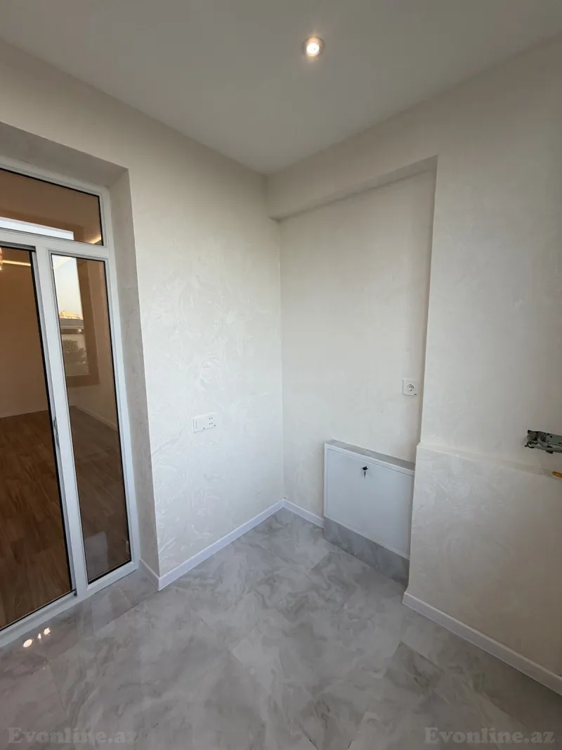Satılır 3 otaqlı Mənzil Köhnə tikili 65 m² Gənclik m. - şəkil 17