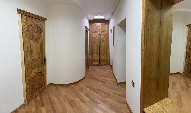 3 otaqlı Mənzil 80 m² Əmircan Satılır